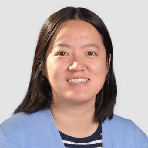 Image staff Hennessey, Mrs. Xindi